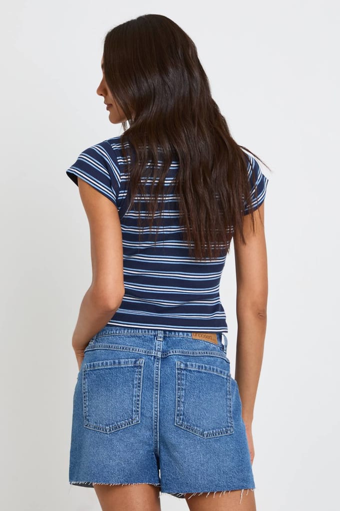 boohoo Dames Tall Denim Mini Short | Medium Gebleekt | Maat: 36