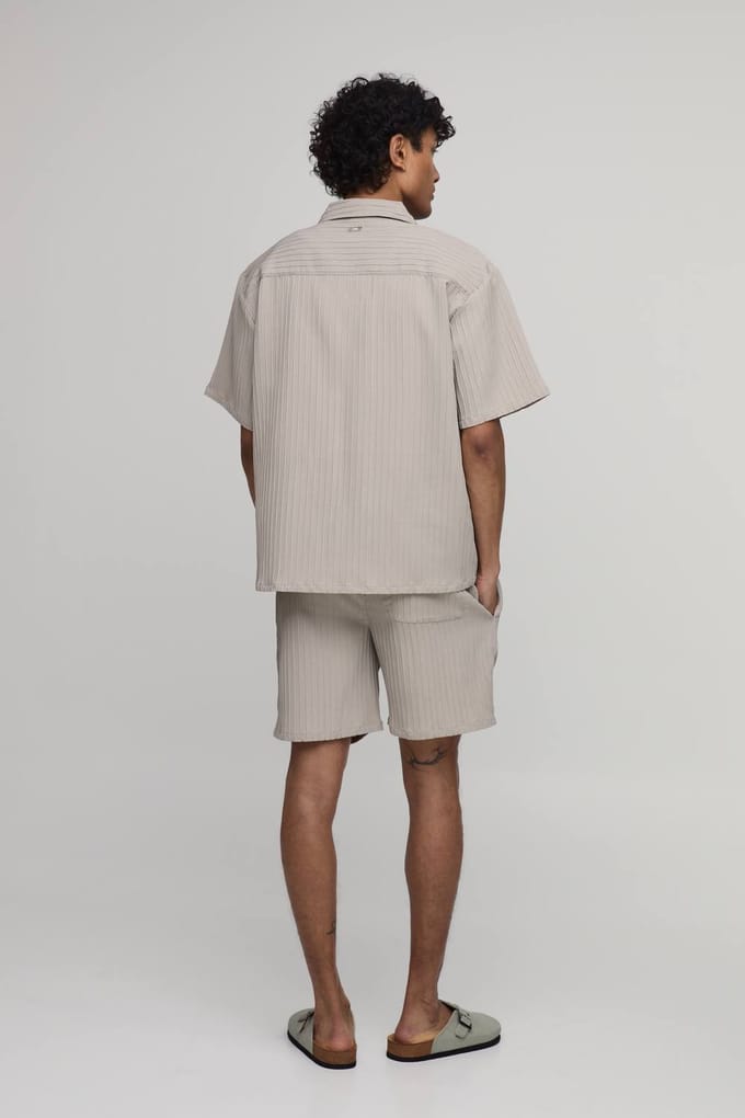 Oversized Korte Mouw Onregelmatige Plooishorts Set | Taupe | Size 4XL