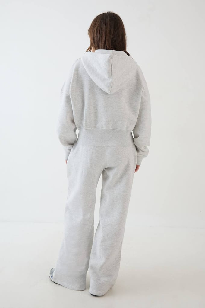 Dames Dsgn Studio Boxy Crop Trainingspak Met Diepe Zoom En Capuchon Met Rits | Asgrijs | Maat: 2XL