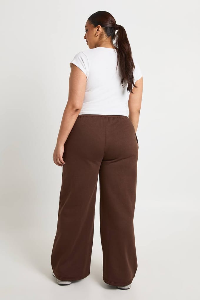boohoo Dames Plus joggers met wijde pijpen | Chocolate | Maat: 18