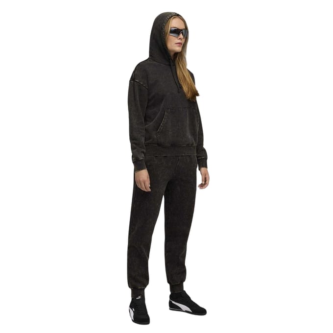 Puma Dames Essentials Elevated Washed Overhead Hoodie (Zwart)