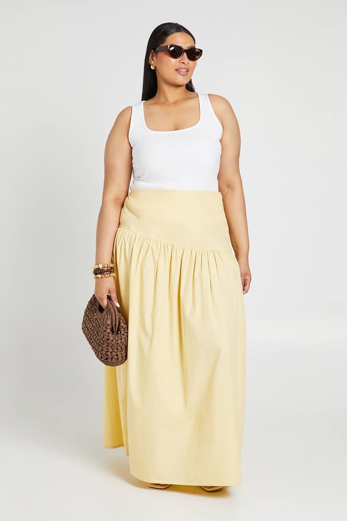 boohoo Dames Plus Asymmetrische Verlaagde Taille Maxi Rok | Lemon | Maat: 24
