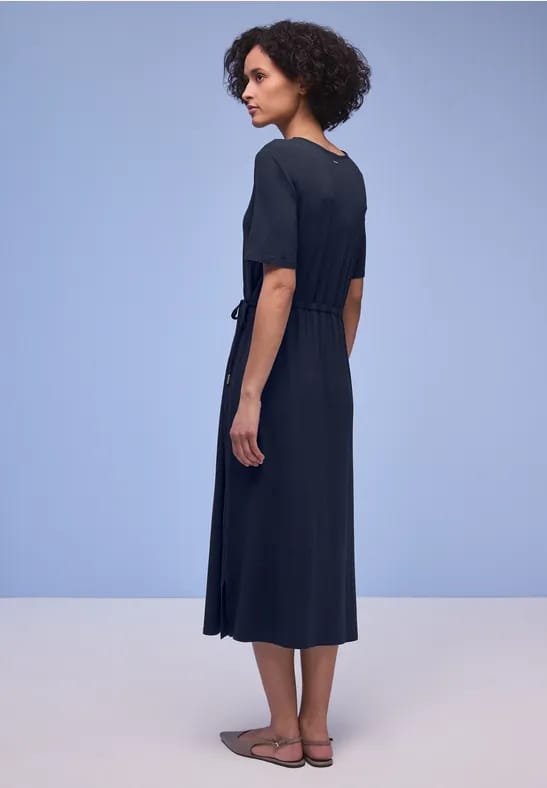 Midi-jurk met overslagdetail
