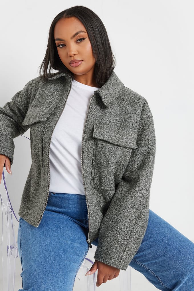 Yours Elegant Cropped Bouclé Jack In Grijs Size 48