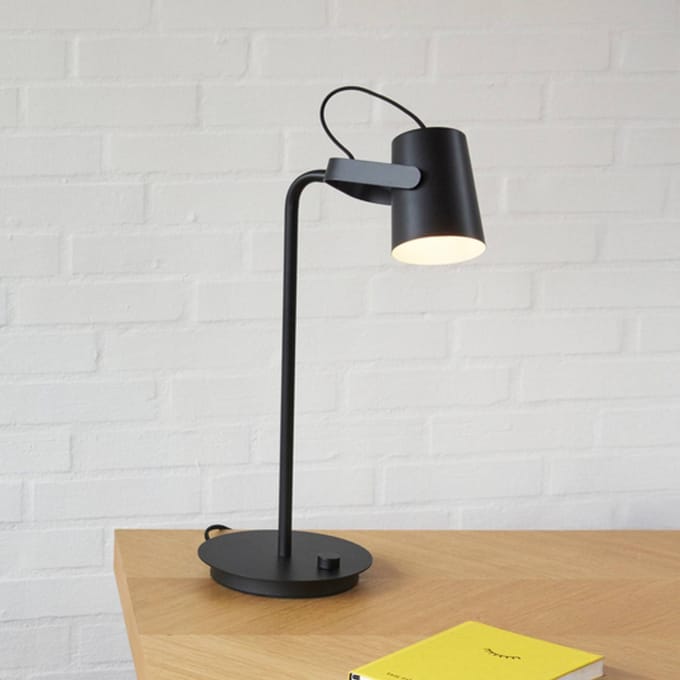 Hübsch Ardent tafellamp, zwart, ijzer, E14, hoogte 54 cm