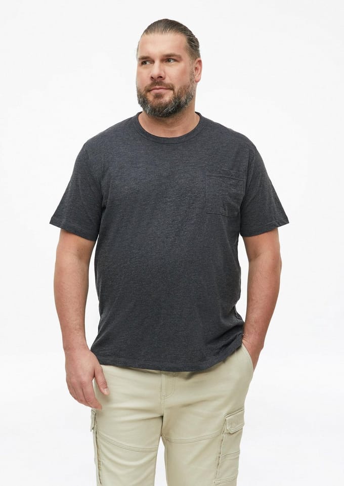T-shirt van gemengd katoen met borstzak en logo patch s.Oliver