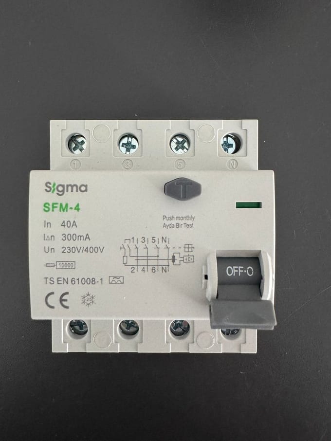 Sigma Aardlekschakelaar 4Polig 40A 300mA