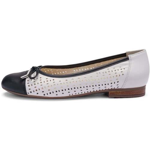 Ballerina's Ara -