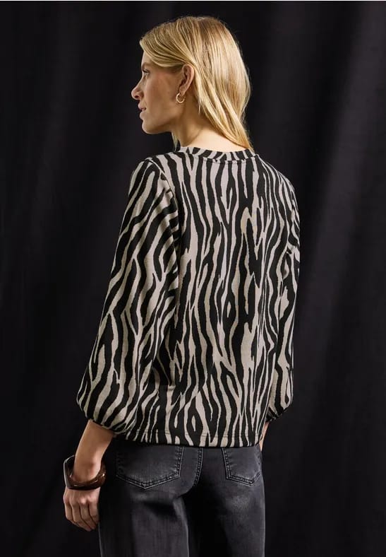 Shirt met zebrapatroon
