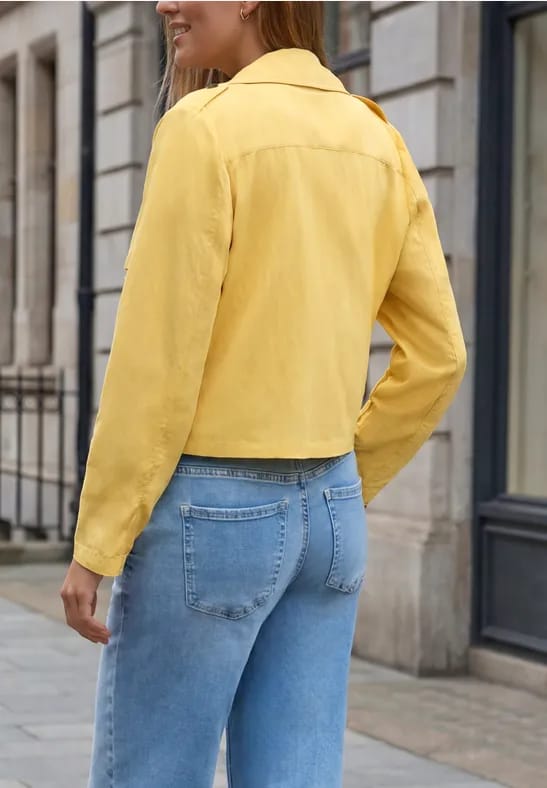 Jas in trench look