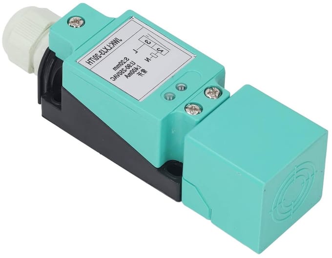 Inductieve nabijheidssensor met 250V, ideaal voor automatisering en detectie op korte afstand
