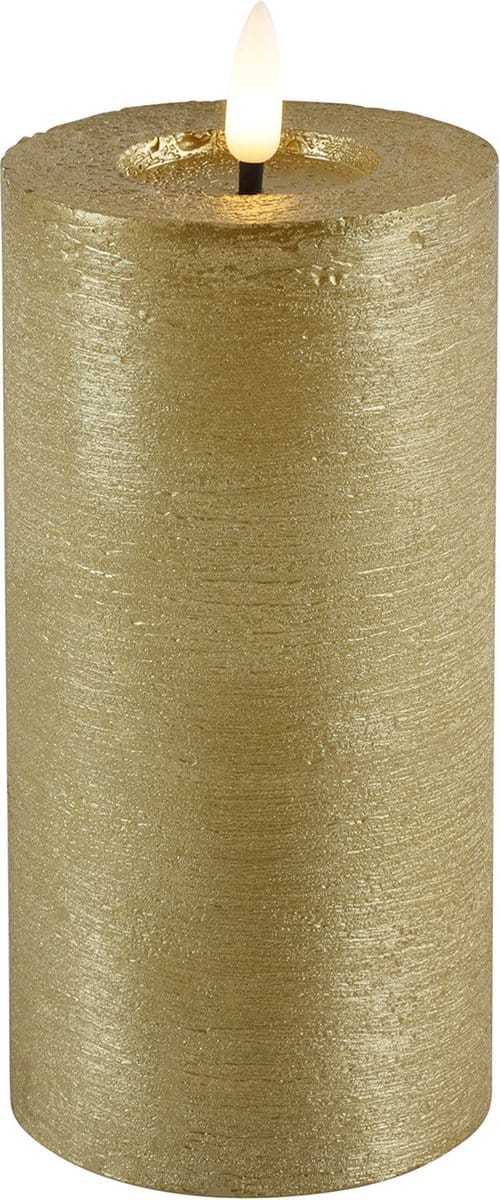 Countryfield Lyon LED kaars/stompkaars - goud - D7,5 x H15 cm - timer