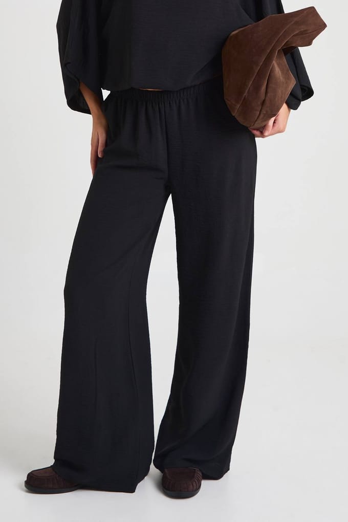 boohoo Dames Slash neck-blouse & wijde pijpenbroek co-ord | Zwart | Maat: 34