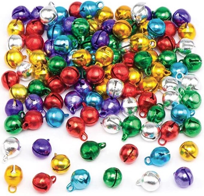 Klein gekleurde belletjes, circa 50 stuks, 0,8 cm
