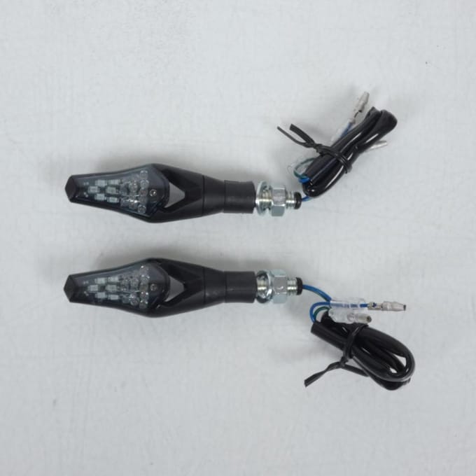 Clignotant Chaft pour Auto Suzuki IN220 / Led / Noir / HECKER Neuf