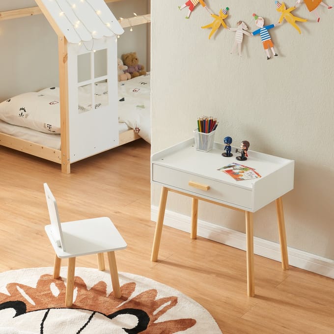 Kindertafel met kinderstoel Skjervøy naturel en wit [en.casa]