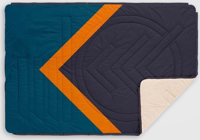 Voited Cloud Touch Pillow Blanket Down Under