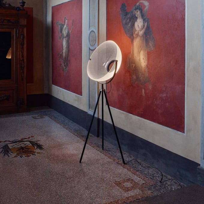 Stilnovo LED vloerlamp Demi Moon, zwart, hoogte 196 cm