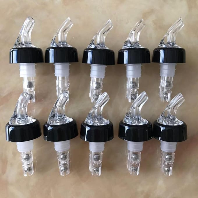 6 stuks Flessenuitschenkers Tuit Voedselkwaliteit Plastic Vloeistofdispenser Flessenspuitmond Barware Voor Wijn wit