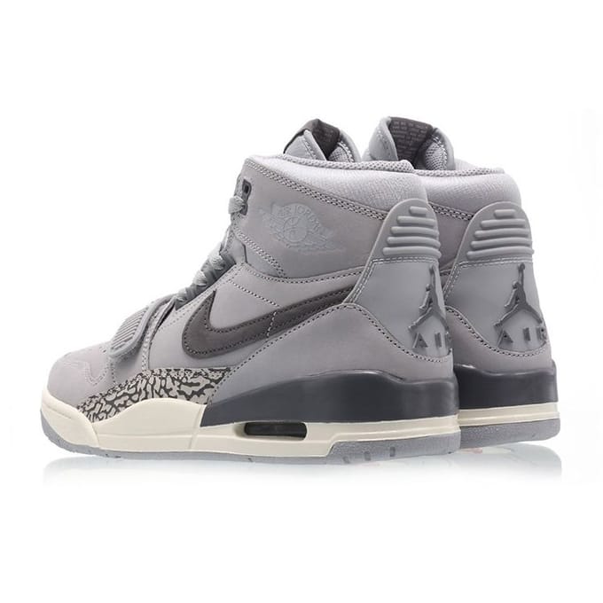 Jordan Legacy 312 Gris Loup Jordan AV3922-002 41 gray