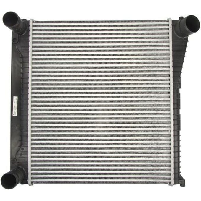 Intercooler NISSENS 96136