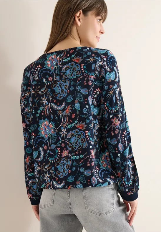 Gedessineerde blouse