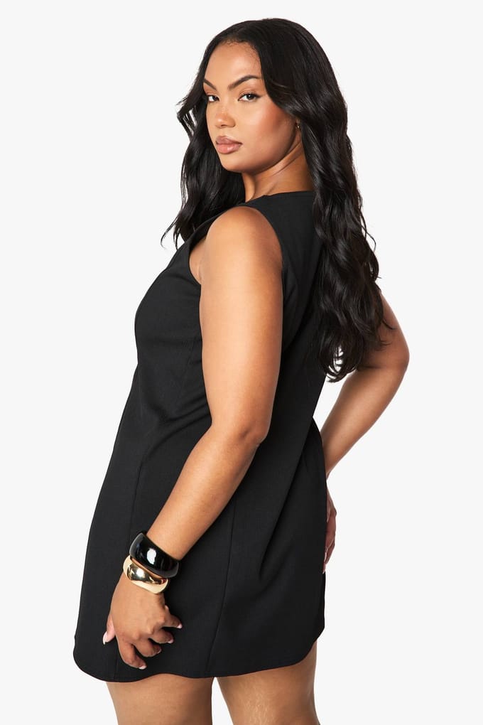 boohoo Dames Plus gestructureerde button-down minijurk | Zwart | Maat: 50