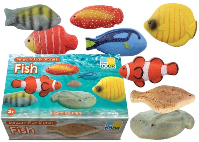 Yellow Door Scenery Play Stenen Vissen