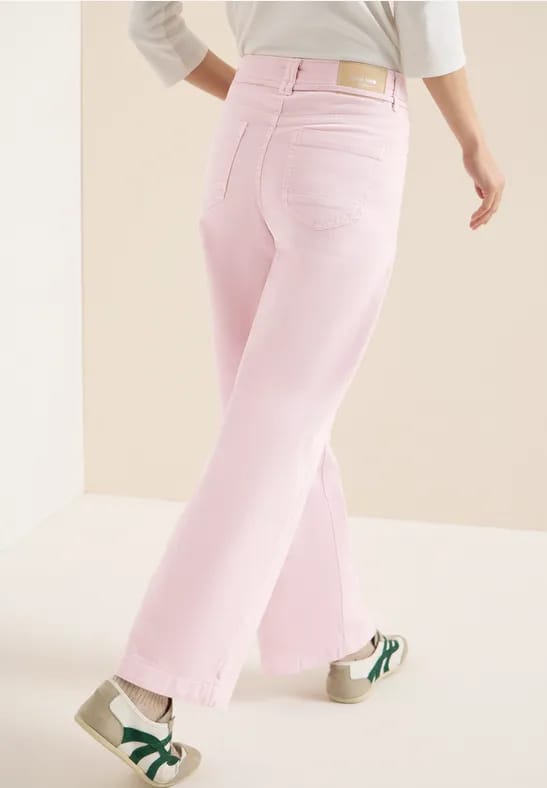High Waist Wide Legs jeans in Loose Fit