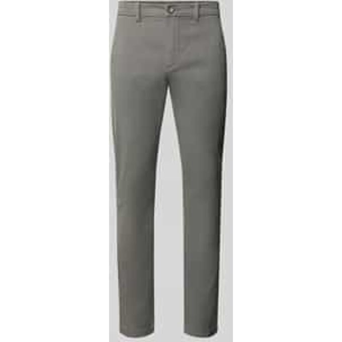 Chino met Steekzakken