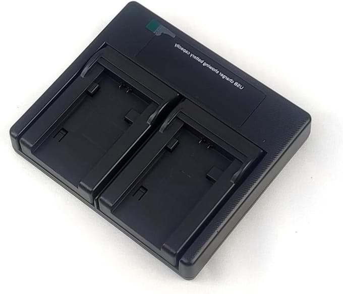 Dubbele Batterijlader - Camera Oplader - Camera Accu Opladen - Met LCD Indicator - 10 x 11.2 x 2.5 cm