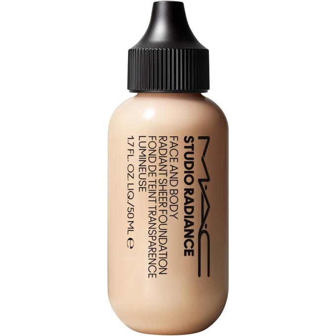 MAC Studio Face en Body Radiant Sheer Foundation 50 ml - Verschillende Tinten - C0