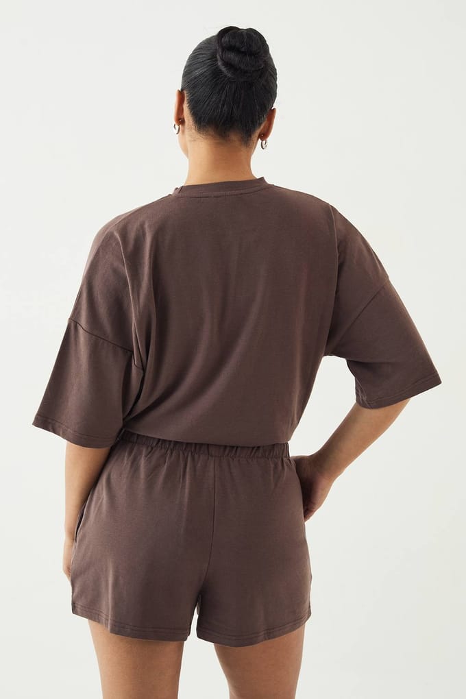 Dames Dsgn Studio Lounge Henley Knoop Superzachte Short | Mokka | Maat: 3XL