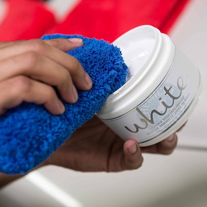 Chemical Guys White Wax for White & Light Colored Cars
