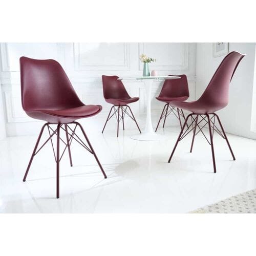 Scandinavische stoel rood
