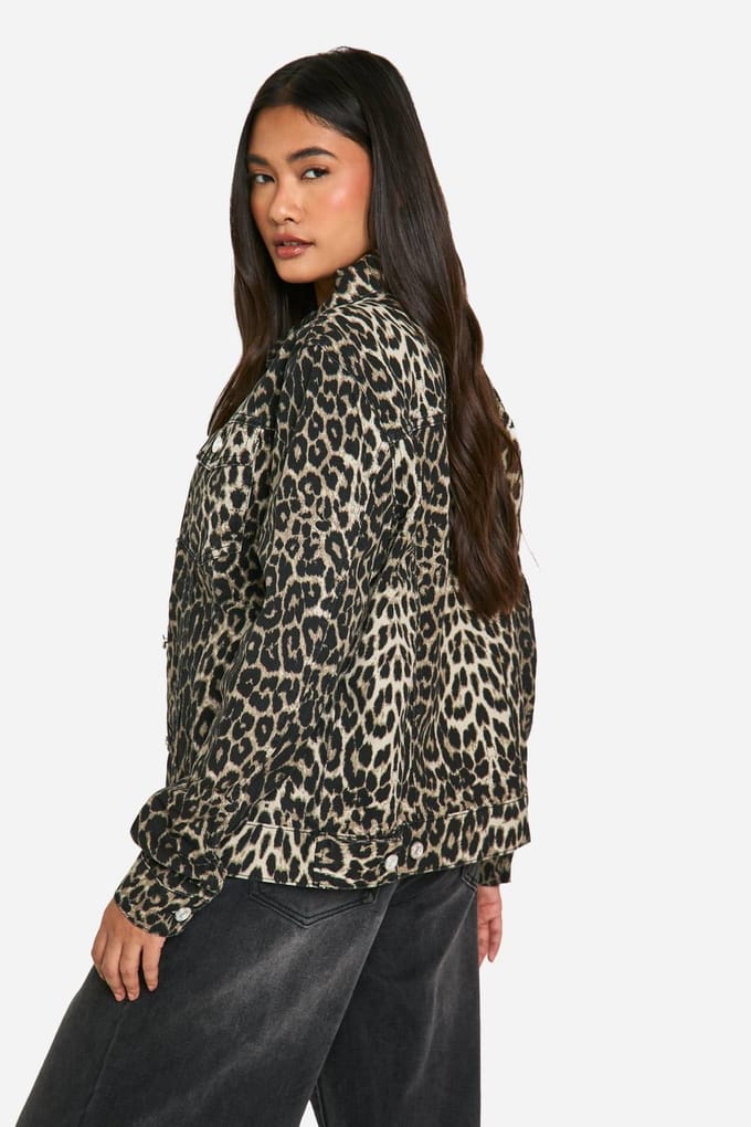 boohoo Dames Denimjack met luipaardprint | Bruin | Maat: 32