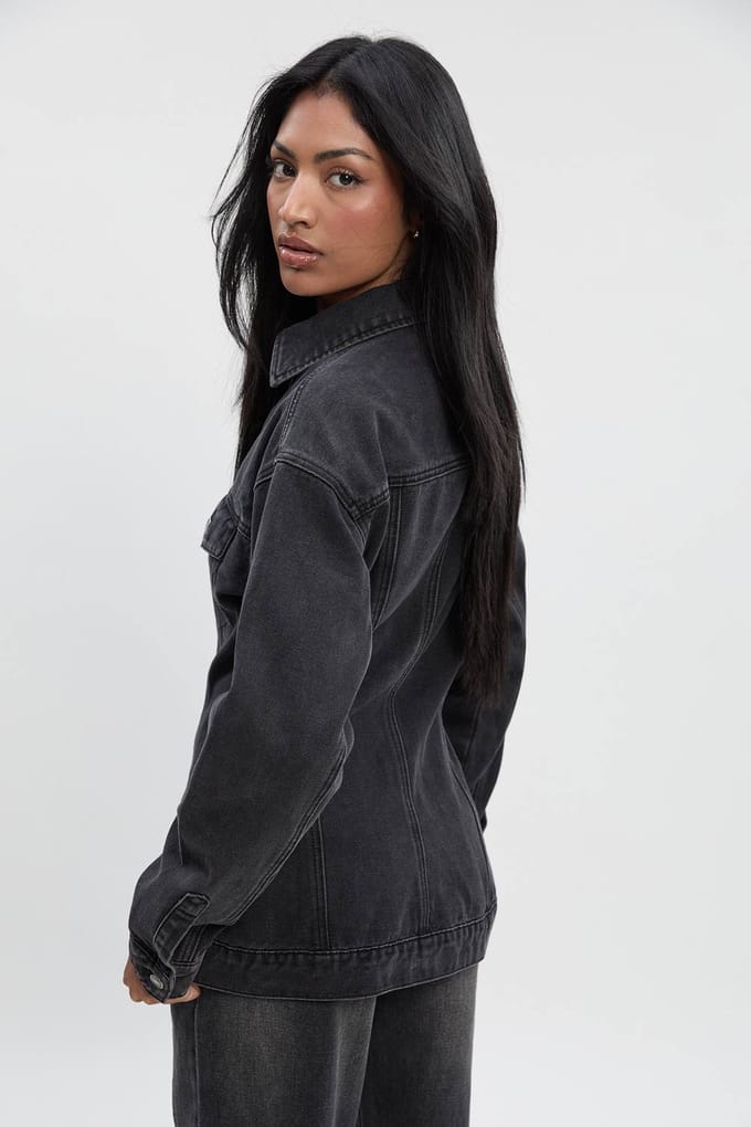 boohoo Dames Denim jasje met getailleerde taille | Washed Black | Maat: 14
