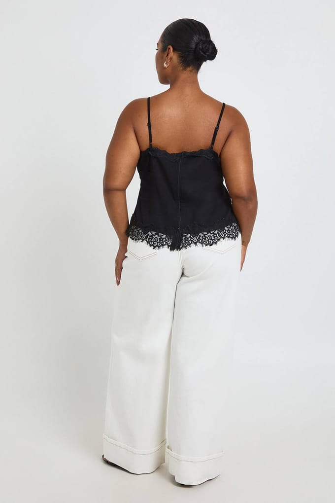 boohoo Dames Plus Kanten Chiffon Cami Top Met Kantafwerking | Zwart | Maat: 54