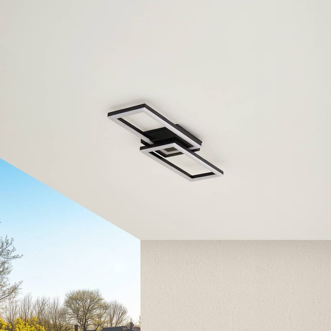 Lindby LED buiten plafondlamp Finian, 64 cm x 21 cm, CCT dimbaar