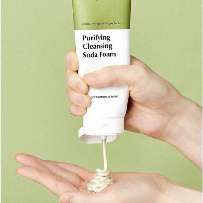 Manyo Factory Zuiverende Reinigende Soda Schuim 150ml beige
