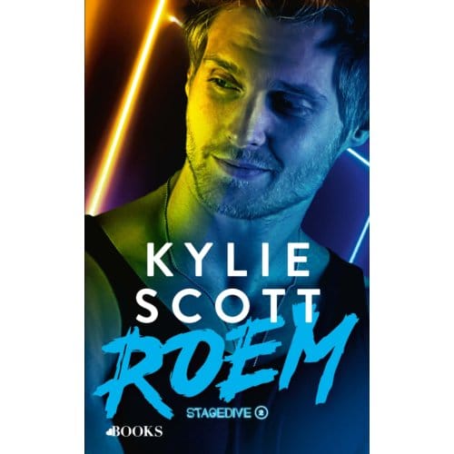 Roem - Stagedive - Kylie Scott