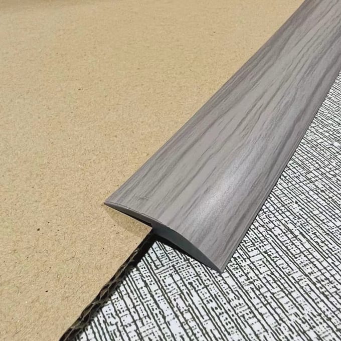 PVC-rubber overgangsdeurstrip 2 meter - Zelfklevende tapijtdeurstrip voor drempelovergang onder 5 mm