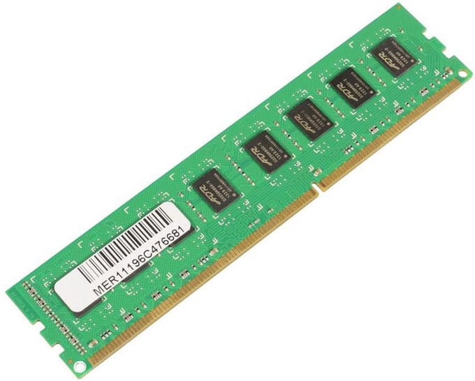 CoreParts - DDR3 - Modul - 4GB - DIMM 240-PIN - 1600 MHz / PC3-12800 - CL11 - non-ECC (MMST-240-DDR3-12800-256X8-4GB)