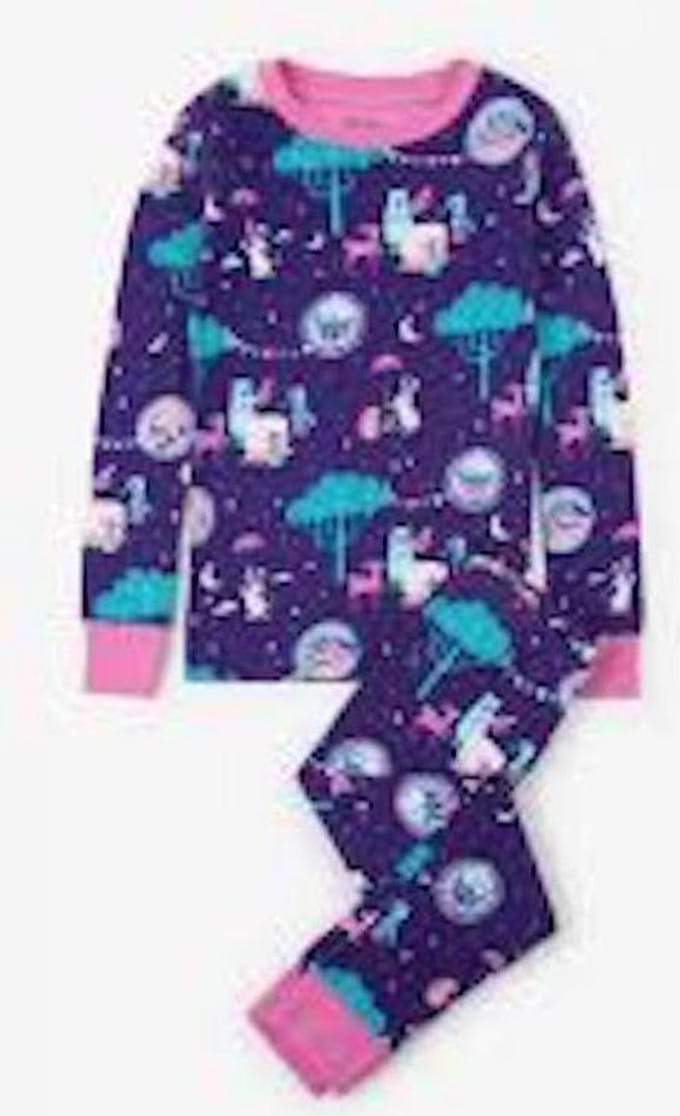 Hatley pyjama maat 104