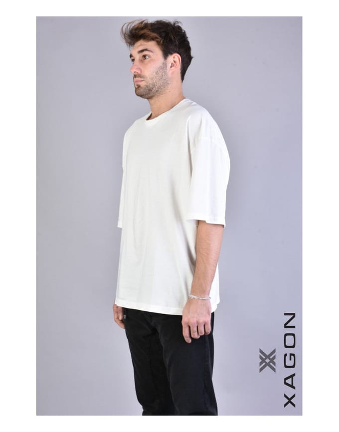 Xagon Man T-shirt Over Mannen romig