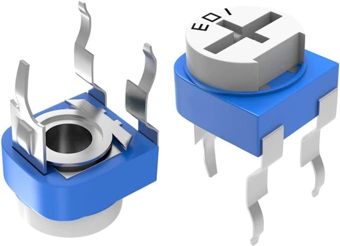 Trimmer Potentiometer - Variabele Weerstand - Elektronische Circuits - RM065 Model - 100K Ohm - Wit