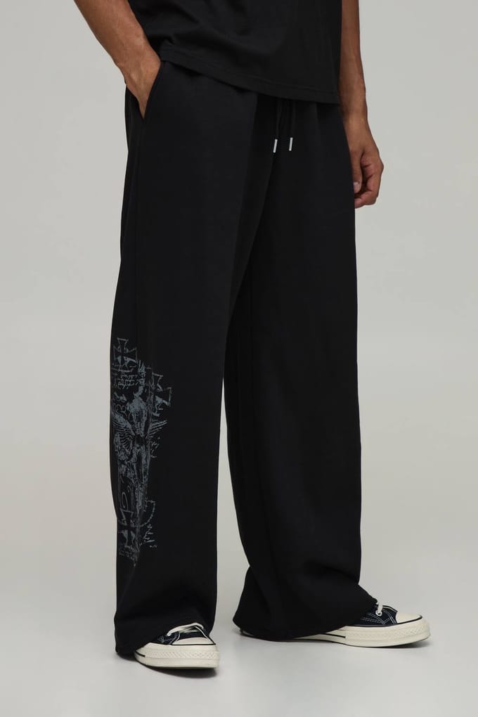 Wijde Pijpen Jogger Met Renaissance Print | Black | Size Medium