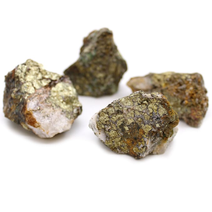 Mineraalmonsters - Chalcopyriet (ongeveer 80 stuks)