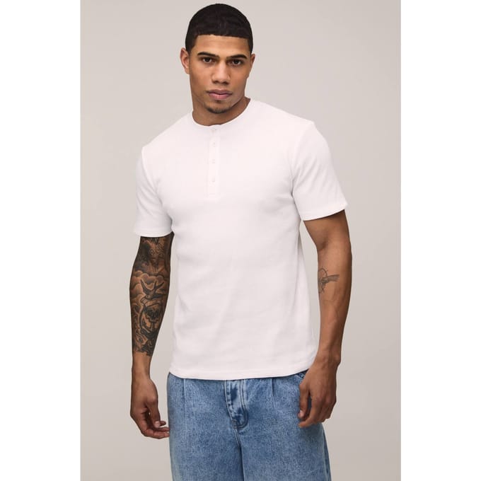 Muscle Fit Geribbeld Henley Hals Korte Mouw T-Shirt | White | Size Medium