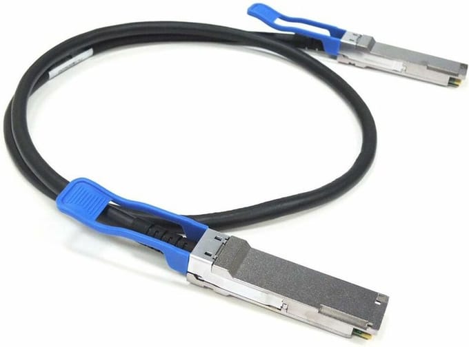 Stevige UTP-netwerkkabel categorie 6 CISCO QSFP-100G-CU1M= 1 m